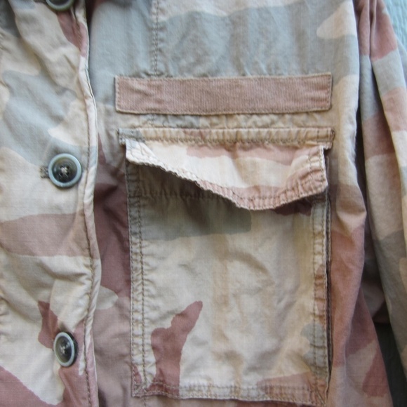Free People shirt jacket Womens S Tan Camo pockets button Y2K grunge hiking - Picture 5 of 17